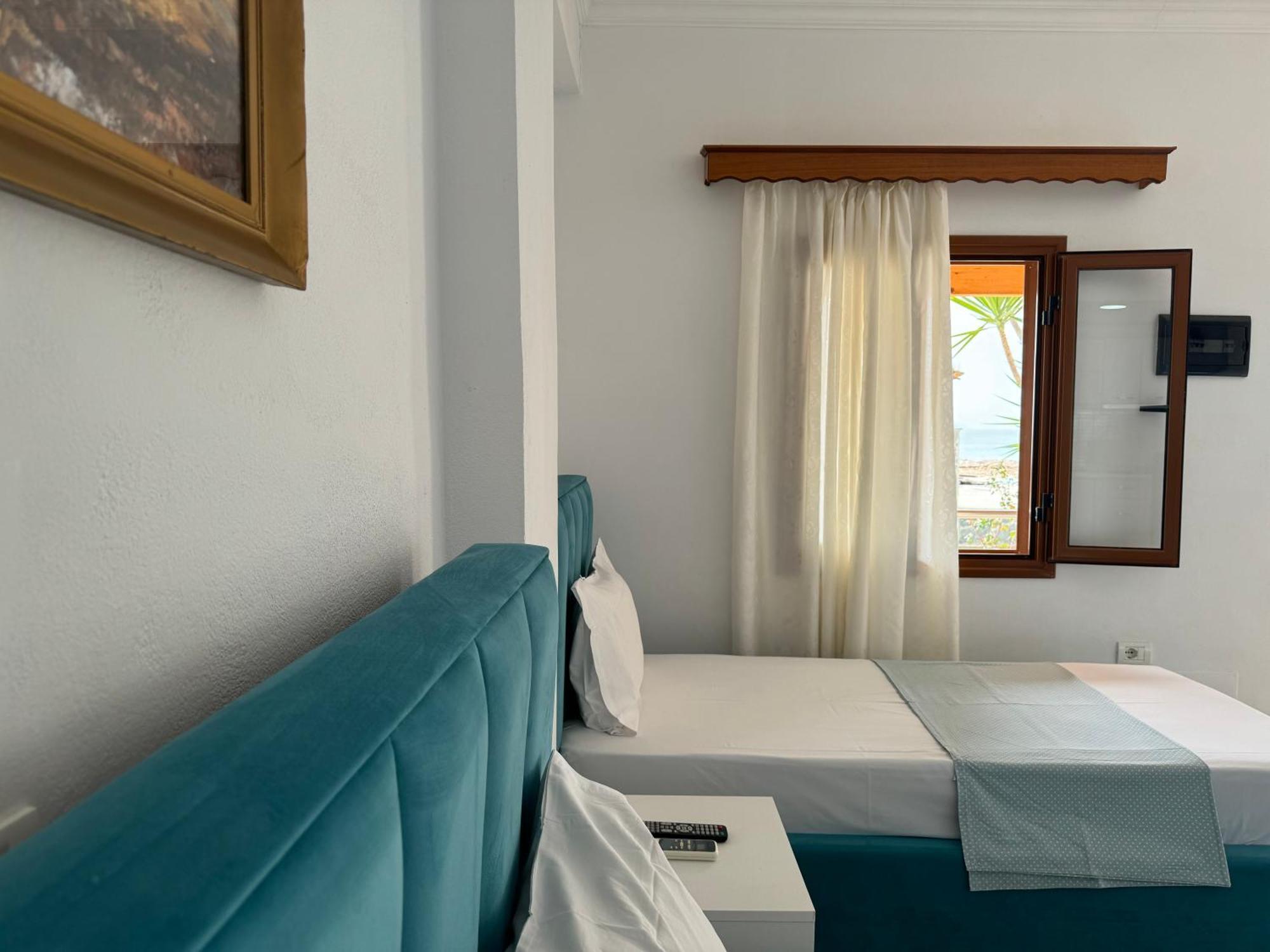 Ionian View B&B ฮีมาเรอ ห้อง รูปภาพ